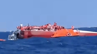Αναποδογύρισε πλοίο με 279 επιβαίνοντες ανοιχτά των Κατεχόμενων - Αναφορές για τραυματίες