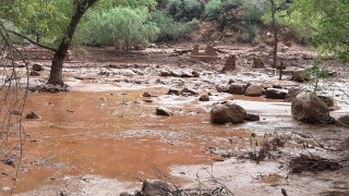 Ξαφνική πλημμύρα στο Γκραν Κάνιον: Ορμητικοί χείμαρροι σάρωσαν τα πάντα - 20 αγνοούμενοι