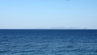 Ηλικιωμένος ανασύρθηκε χωρίς τις αισθήσεις του από παραλία στην Εύβοια