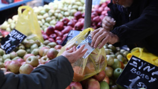 Παράταση 12 μηνών για τις θέσεις στις λαϊκές αγορές - Πότε παρεμβαίνει το υπουργείο Ανάπτυξης