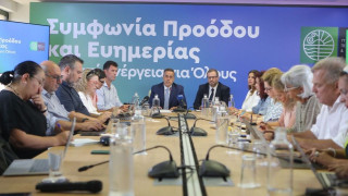 LIVE: Μείωση τιμών ηλεκτρικής ενέργειας κατά 30% - Τα νέα μέτρα ενεργειακής αυτονομίας
