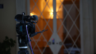 Έρευνες της ασφάλειας στο ιατρείο που υπέστη ανακοπή ο Γιώργος Μαζωνάκης - Η ΕΛ.ΑΣ στο σπίτι του