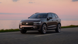 Το νέο Volvo XC60 καλύπτει όλες τις καθημερινές μετακινήσεις ηλεκτρικά