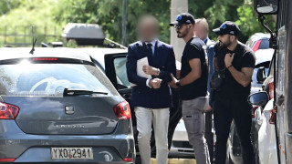 Μαραθώνια απολογία: Καταιγισμός ερωτήσεων για τον θάνατο του Γιώργου Μαζωνάκη στους δύο γιατρούς