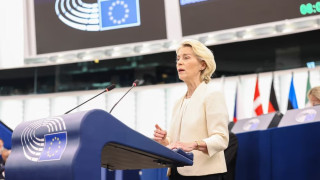 Live η ομιλία της Φον ντερ Λαιεν: Η ενότητα βασική προϋπόθεση για την ασφάλεια και την κυριαρχία