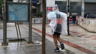 Καιρός: Καλοκαίρι με 32άρια το Σαββατοκύριακο - Ψυχρή εισβολή φέρνει βροχές την επόμενη εβδομάδα