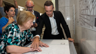 Χάρης Δούκας: Χάρτης για άτομα με οπτική αναπηρία στο Μετρό «Σύνταγμα» - Πώς λειτουργεί