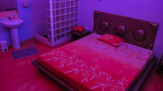Αθήνα: 25 συλλήψεις μετά από ελέγχους της ΕΛ.ΑΣ. σε οίκους ανοχής