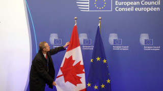 Τι γνωρίζουμε και τι όχι για την πρόταση ο Καναδάς να γίνει το πρώτο «συνδεδεμένο μέλος» της Ε.Ε.