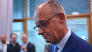 Εκλογές Γερμανία: Αμηχανία μετά τη συντριβή των Χριστιανοδημοκρατών και Μερτς