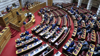 Βουλή: Απορρίφθηκαν οι άρσεις ασυλίας για Αυγενάκη, Λαζαρίδη - Πώς ψήφισαν οι «γαλάζιοι» βουλευτές