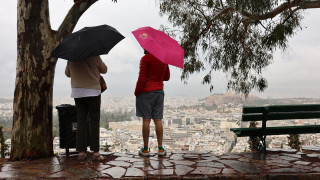 Νέο τριήμερο κύμα κακοκαιρίας από αύριο: Ποιες περιοχές θα «χτυπήσουν» ισχυρές βροχές