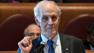 Ντέιβιντ Γκρος, Νόμπελ Φυσικής: «Οι πιθανότητες η ανθρωπότητα να ζήσει άλλα 50 χρόνια είναι μικρές»