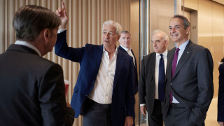 Ο CEO της JP Morgan συνεχάρη τον Κυριάκο Μητσοτάκη για την πρόοδο της ελληνικής οικονομίας