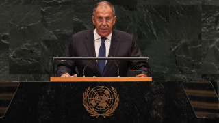 Λαβρόφ: Η Ρωσία μπορεί να βοηθήσει στο Ορμούζ - Η ΕΕ μπλοκάρει τα ειρηνετικά σχέδια για την Ουκρανία