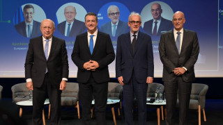 Δένδιας για στρατιωτική κινητικότητα: «Η ρωσική εισβολή στην Ουκρανία αποτελεί καμπανάκι αφύπνισης»