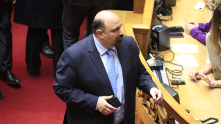 Σφοδρή πολιτική αντιπαράθεση στη «σκιά» της παραπομπής Τριαντόπουλου στο Ειδικό Δικαστήριο