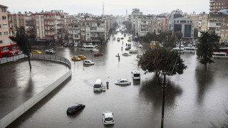 Βροχή 27 ετών μέσα σε 24 ώρες έπεσε στην Τουρκία