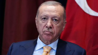 Γιατί δεν χρειάζεται η άδεια της Τουρκίας για το καλώδιο - Διεθνολόγος εξηγεί στο CNN Greece