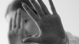 Λαύριο: Νέα περιστατικό ενδοοικογενειακής βίας - Έγκυος 7 μηνών καταγγέλλει τον πρώην σύντροφό της