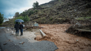 Πώς θα εξελιχθεί η κακοκαιρία τις επόμενες ώρες - Πότε εξασθενούν τα φαινόμενα