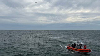 Εντοπίστηκαν συντρίμμια του ιπτάμενου ασθενοφόρου που έπεσε στις ΗΠΑ - Έξι άνθρωποι αγνοούνται