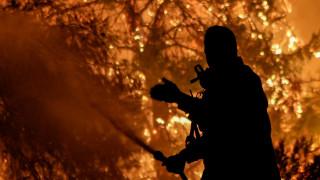 Καίει ανεξέλεγκτη η φωτιά στο Σουφλί - Ολονύχτια «μάχη» με τις φλόγες