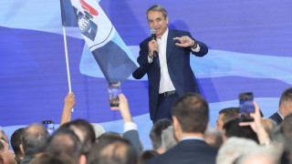 Τα «καλάθια αυτοδυναμίας» Μητσοτάκη, η αδιαφορία για Σαμαρά και τα μηνύματα σε «αλαζόνες»