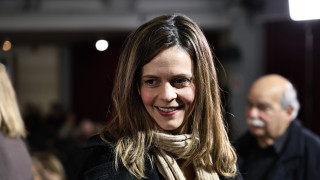 Ένα βήμα πιο κοντά στον Αλέξη Τσίπρα η Έφη Αχτσιόγλου - Συμμετείχε σε εκδήλωση της ΕΛΑΣ στο Ίλιον