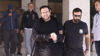 ΕΦΚΑ: Στοιχεία και μαρτυρίες «καίνε» τον Καμπούρη - Ο αχυράνθρωπος και οι εταιρείες φαντάσματα