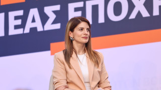 Nέο κατηγορώ και μήνυση από Παπαδοπούλου: «Με είπε σκουπίδι, υπάρχει πολύ αντριλίκι στο ΠΑΣΟΚ»