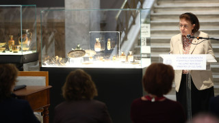 Επέστρεψαν στην Ελλάδα 22 αρχαιότητες από το Ισραήλ - Μενδώνη: «Θεμελιώδης ευθύνη η προστασία τους»