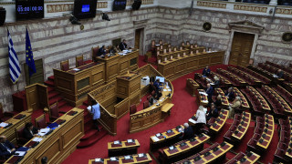 Βουλή: Ερωτήματα της αντιπολίτευσης τα «έργα και τις ημέρες» της Κίμπερλι Γκίλφοϊλ