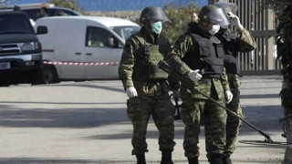 Βρέθηκε τμήμα όλμου στον Πειραιά - Διακοπή κυκλοφορίας στη Δραγατσανίου