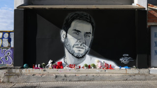 Μαζωνάκης: Αύριο στη Νίκαια το 40ήμερο μνημόσυνο του τραγουδιστή - Τα νέα στοιχεία στις έρευνες