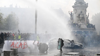 Γάλλος μαθητής στο CNN Greece: «Διαφορετικές τάξεις, ίδια η αγανάκτηση» - Πώς ξεκινούν τα επεισόδια