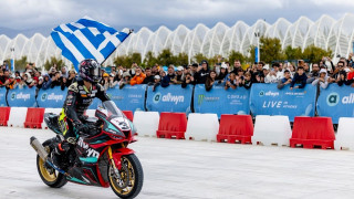Βασίλης Παντελεάκης rocks! Ο πρωταθλητής των δύο τροχών στο Allwyn | McLaren Racing LIVE IN ATHENS