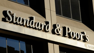 Τι θα αποφασίσει η S&P για την ελληνική οικονομία - Πόσο πιθανή είναι μια αναβάθμιση