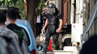 Λήξη συναγερμού στο κέντρο της Αθήνας - Εικόνες από την επιχείρηση του ΤΕΕΜ