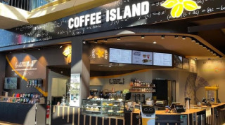 Coffee Island: Η θέση της αλυσίδας καφέ μετά την προφυλάκιση Λιόλιου