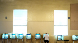 Ο φόρος 5% στους δισεκατομμυριούχους διχάζει τη Καλιφόρνια - Ποιοι αντιδρούν και ποιοι τη στηρίζουν