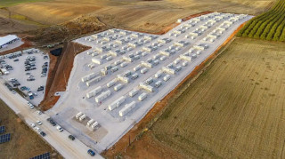 Metlen και Karatzis εγκαινίασαν τις «μπαταρίες» της Λάρισας - BESS συνολικής ισχύος 330 MW