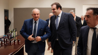 Πιερρακάκης: Οι αυξήσεις στη φορολογία των καπνικών προϊόντων θα είναι λελογισμένες -Σε ισχύ το 2036