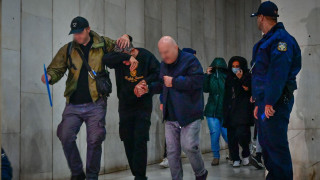 Υπόθεση «Χωριάτικο»: Ξεκινούν οι απολογίες των 59 συλληφθέντων - Στον ανακριτή και ο ιδιοκτήτης