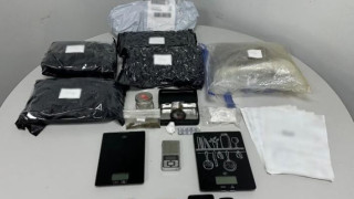 Θεσσαλονίκη: 38χρονος παρέλαβε δέμα με δύο κιλά κάνναβης από τις ΗΠΑ