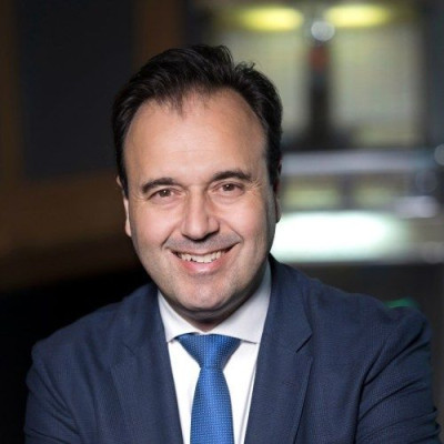 Δημήτρης Παπαστεργίου 