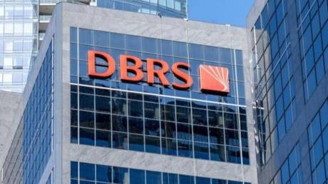 DBRS: Αμετάβλητη στο «ΒΒΒ» η αξιολόγηση της Ελλάδας εν μέσω πολέμου- Ποιοι οίκοι ακολουθούν και πότε