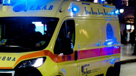 Καλλιθέα: Παιδί 2 ετών ανασύρθηκε χωρίς τις αισθήσεις του από συντριβάνι - Το επανέφεραν οι γιατροί