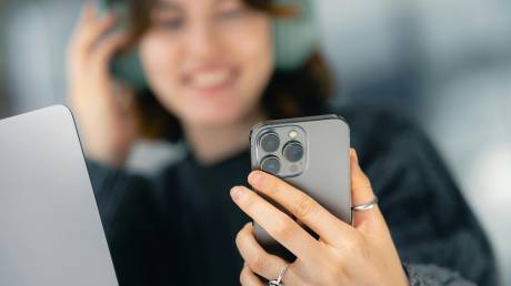 «Ergani App»: Γρήγορες και απλές προσλήψεις για εργοδότες μέσω κινητού