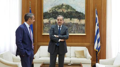Κυβέρνηση για Σαμαρά: «Οίστρος», «γινάτι» και «πολιτικός φερετζές»